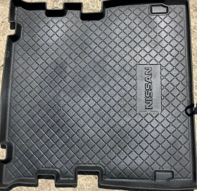 Nissan Pathfinder 2.5 dci НА ЧАСТИ, снимка 9