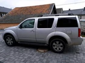     Nissan Pathfinder 2.5 dci  