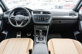 VW Tiguan 4Motion SE R Line Black  CARFAX - 21000 € / 41072.43 лв. - 65034887 12