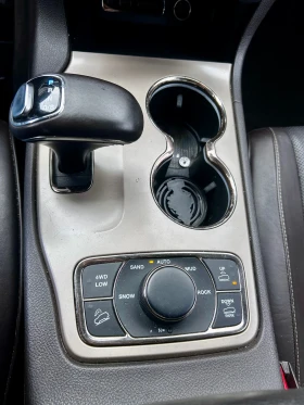 Jeep Grand cherokee SUMMIT * 4X4 * 8ZF - 16500 € / 32271.19 лв. - 88665844 9