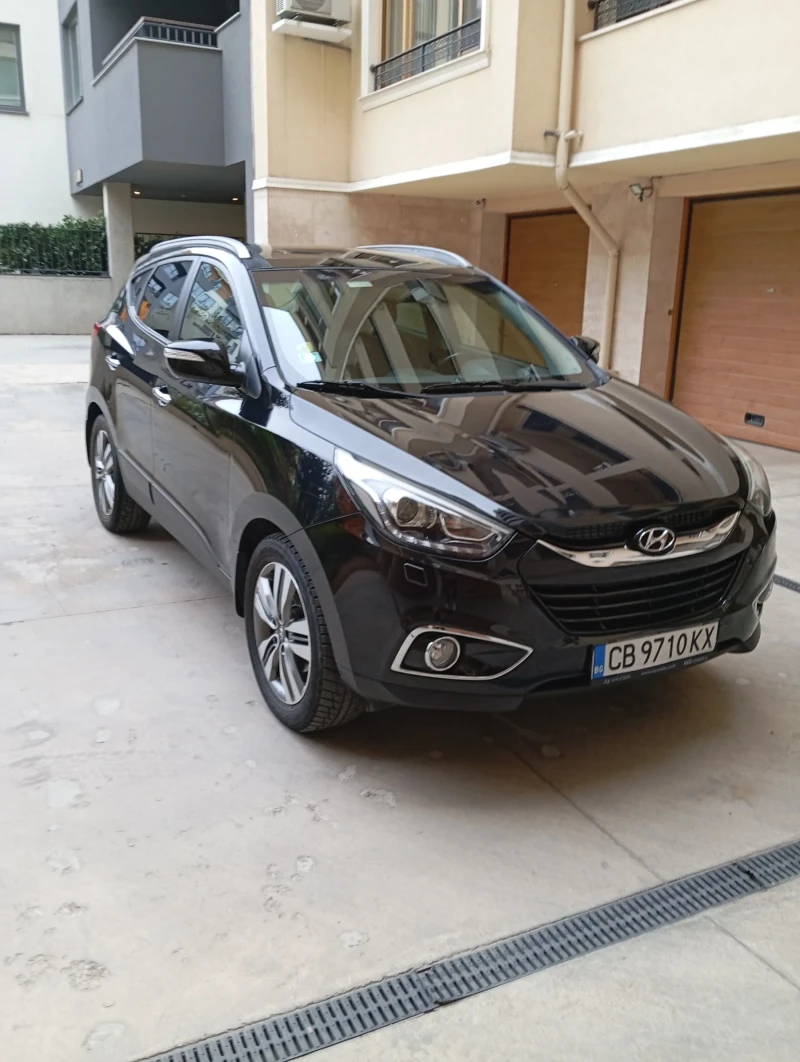 Hyundai IX35 SUV, снимка 3 - Автомобили и джипове - 48150596