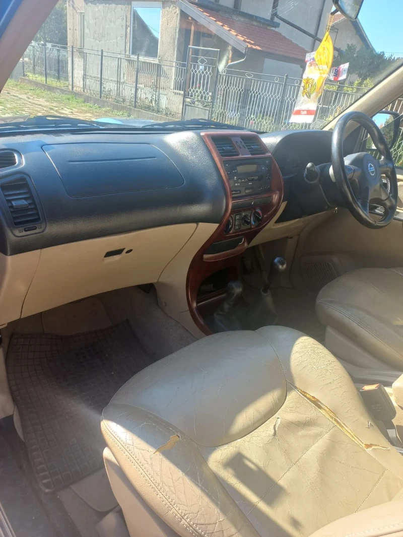 Nissan Terrano 3 TDI, снимка 1 - Автомобили и джипове - 49077905