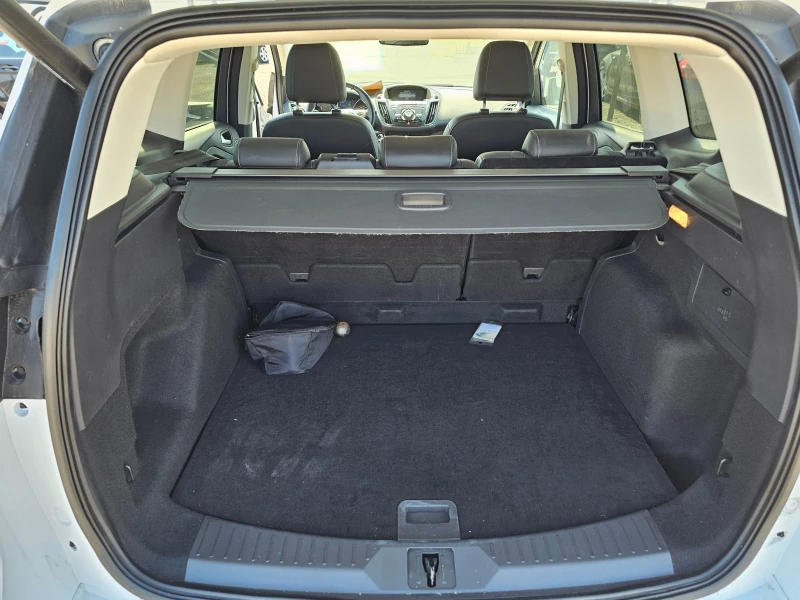 Ford Kuga 2.0 4x4 kamera, снимка 15 - Автомобили и джипове - 50695744