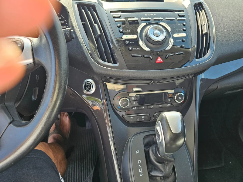 Ford Kuga 2.0 4x4 kamera, снимка 10 - Автомобили и джипове - 50695744