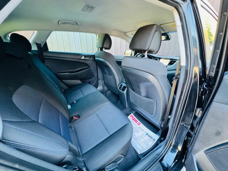 Hyundai Tucson * 2.0CRDi* EDITION* 4WD, снимка 14 - Автомобили и джипове - 51526749