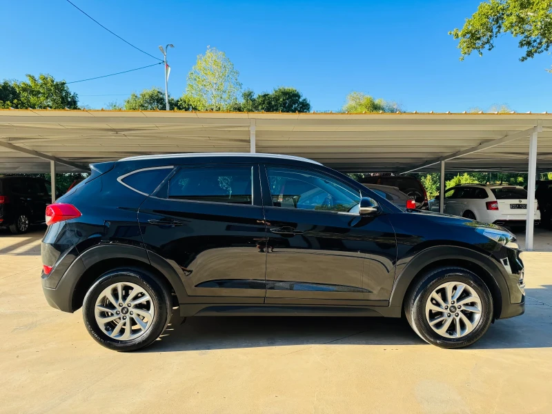 Hyundai Tucson * 2.0CRDi* EDITION* 4WD, снимка 8 - Автомобили и джипове - 51526749