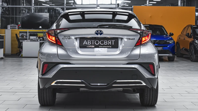 Toyota C-HR 2.0 Hybrid Club Automatic, снимка 3 - Автомобили и джипове - 51823943