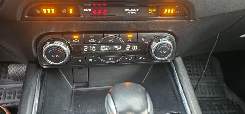 Mazda CX-5 Ultimate, снимка 12 - Автомобили и джипове - 52630501