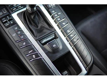 Porsche Macan  - изображение 10