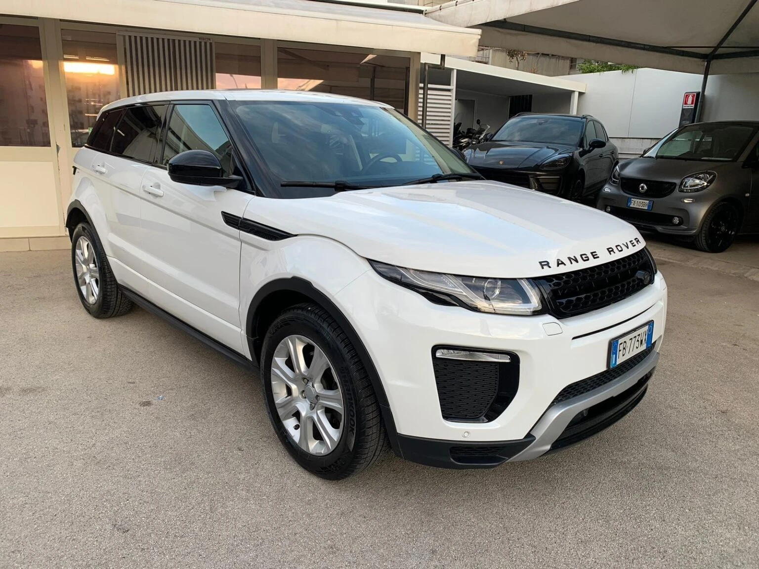 Land Rover Range Rover Evoque 2, 0d Injinium , снимка 1