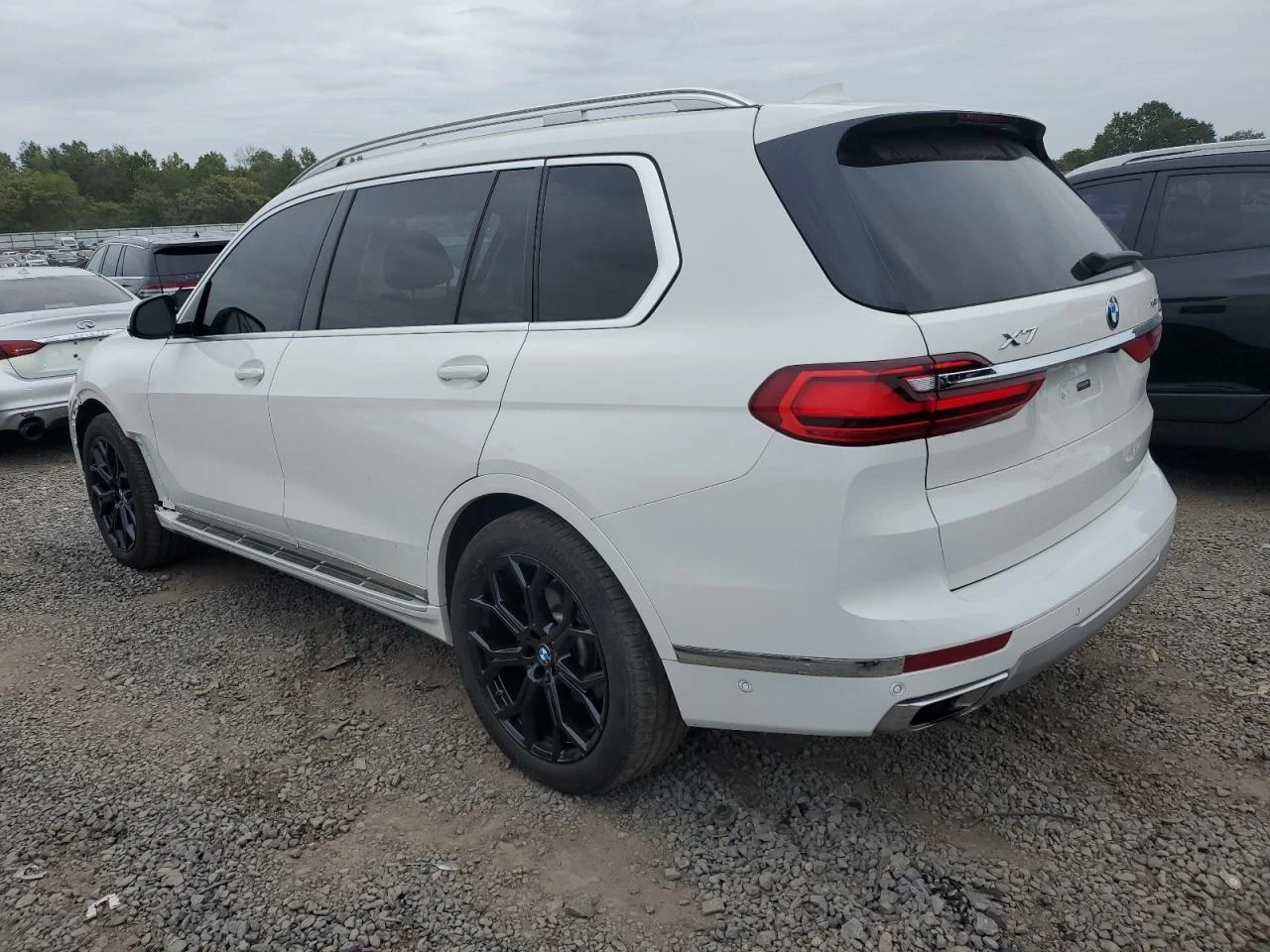 BMW X7 XDRIVE40I - изображение 2