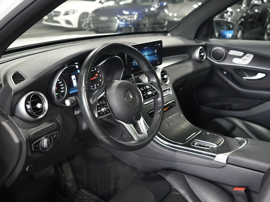 Mercedes-Benz GLC 300 4Matic / PANO / 360 | Mobile.bg   9