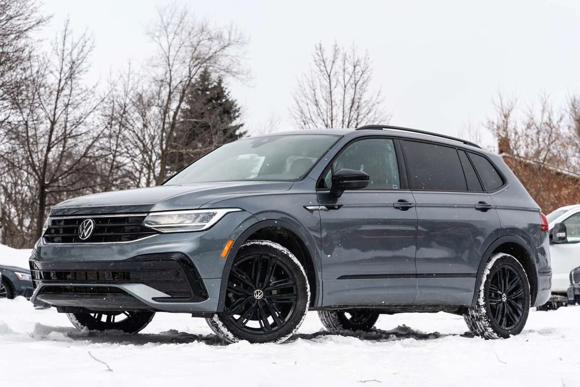 VW Tiguan 4Motion SE R Line Black  CARFAX | Mobile.bg � ����������� 1