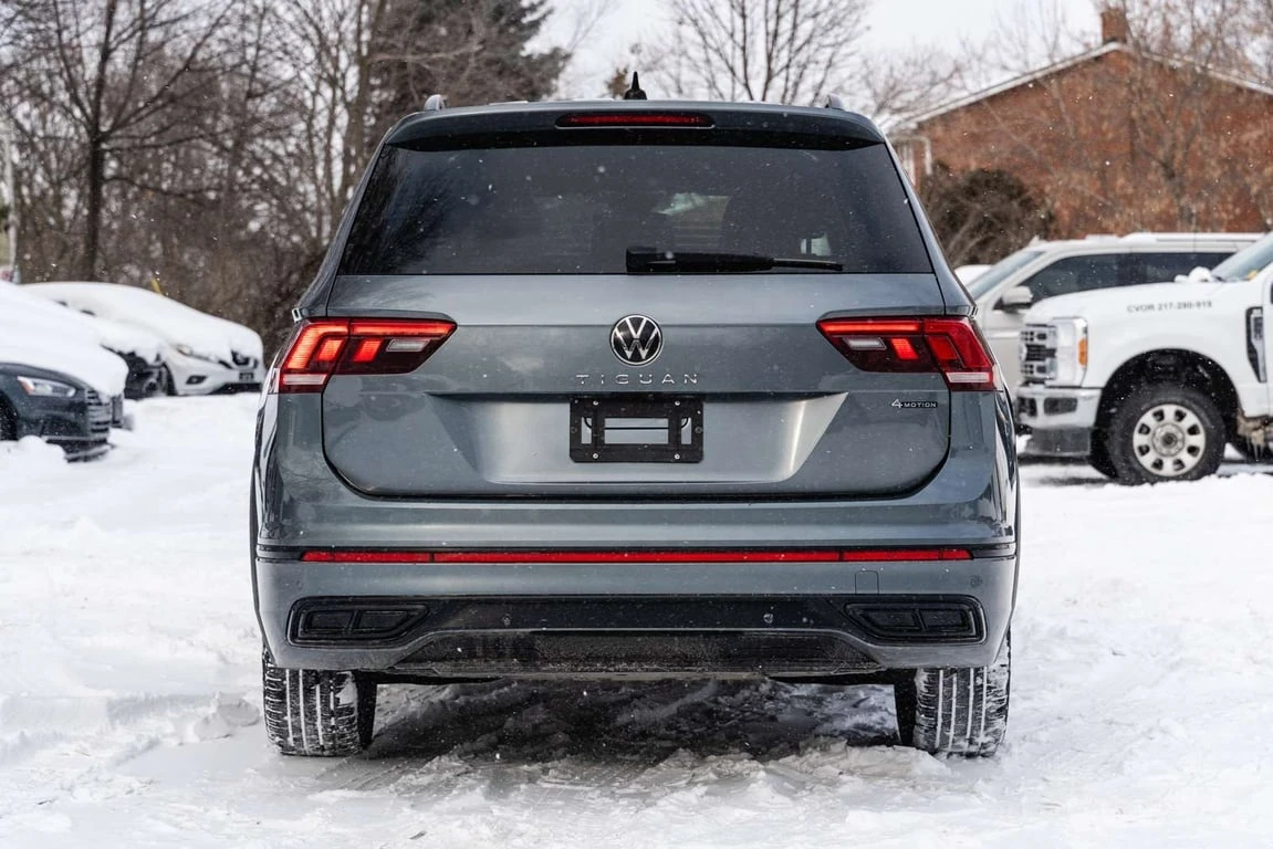 VW Tiguan 4Motion SE R Line Black  CARFAX - изображение 6