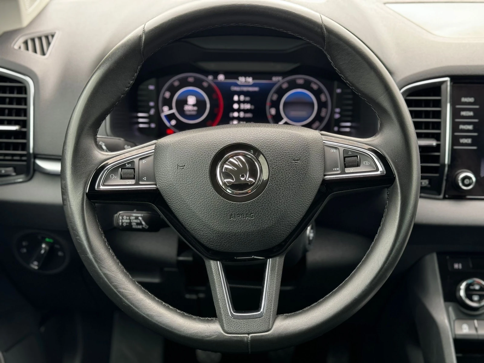 Skoda Karoq 1.6TDI / FULL LED/Camera | Mobile.bg � ����������� 14