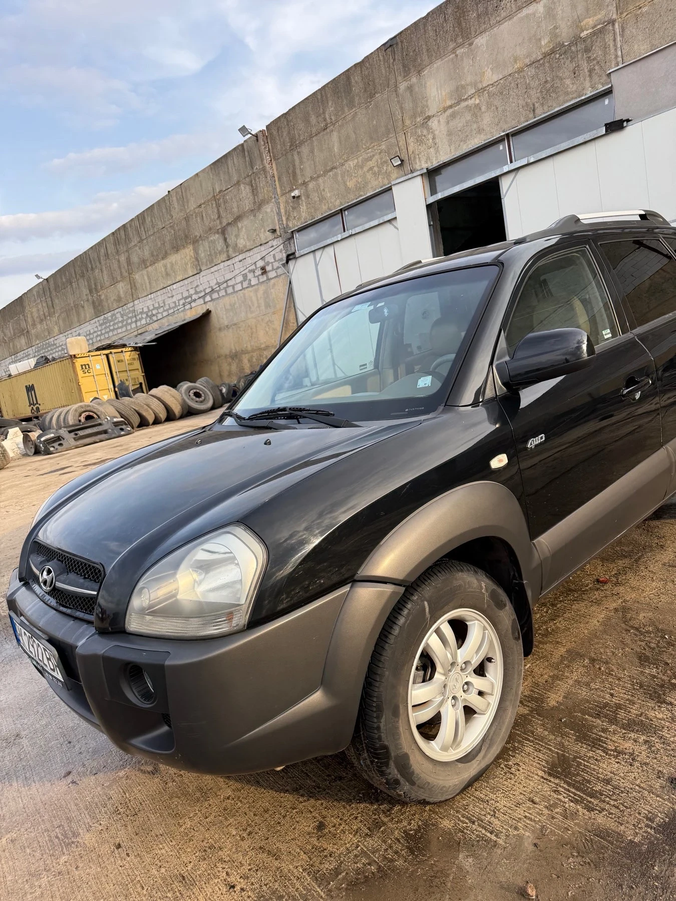 Hyundai Tucson 2.0CRDI  4x4  - изображение 2