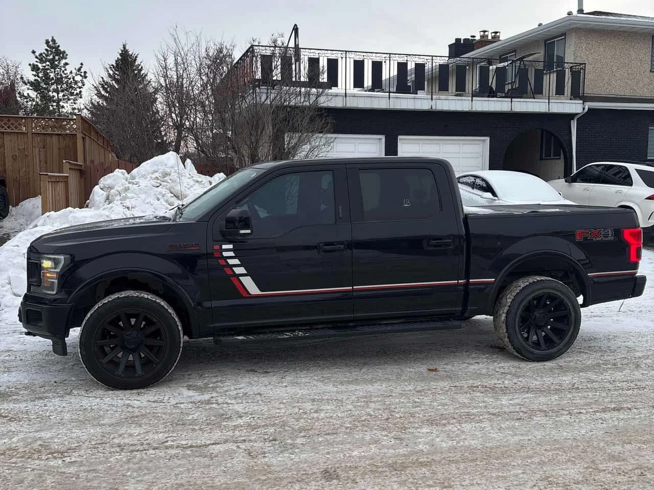 Ford F150 * 4WD SuperCrew Box * PANO* KEYLESS* ПОДГРЕВ* , снимка 2 - Автомобили и джипове - 53827575