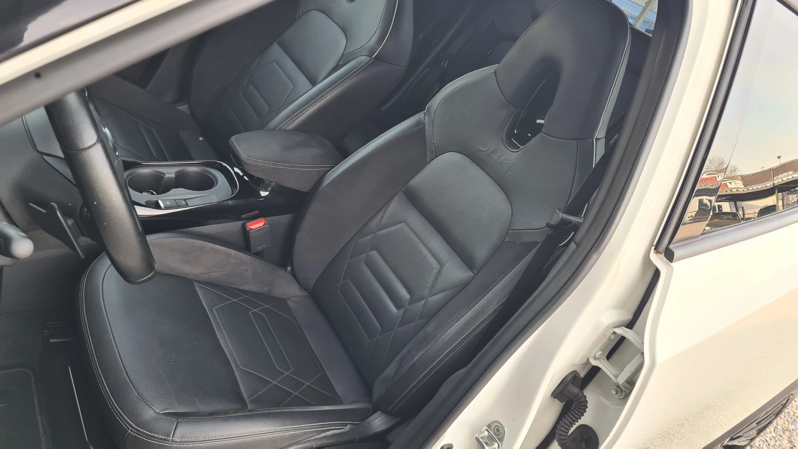 Nissan Juke N-DESING, снимка 5 - Автомобили и джипове - 53840304