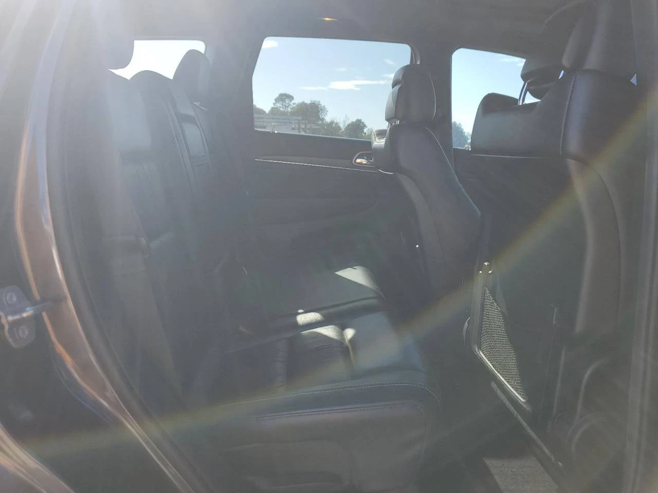 Jeep Grand cherokee 5.7 HEMI / 4x4 / 8 Скорости, снимка 8 - Автомобили и джипове - 53894100