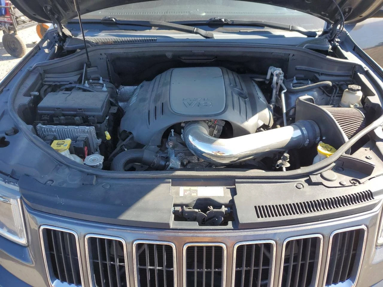 Jeep Grand cherokee 5.7 HEMI / 4x4 / 8 Скорости, снимка 11 - Автомобили и джипове - 53894100