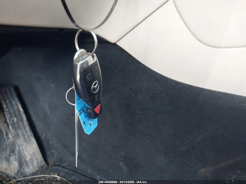 Mercedes-Benz GLC 300 2.0l 4Matic, снимка 11 - Автомобили и джипове - 54189977