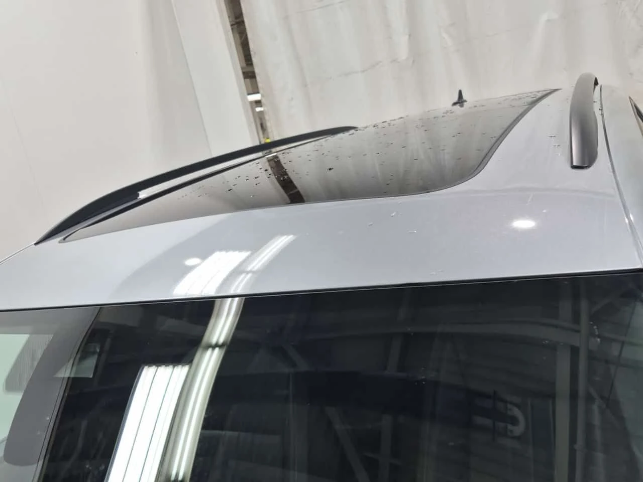 VW Tiguan * COMFORTLINE R LINE BLACK EDITION * CARFAX * ПАНО, снимка 7 - Автомобили и джипове - 54410672