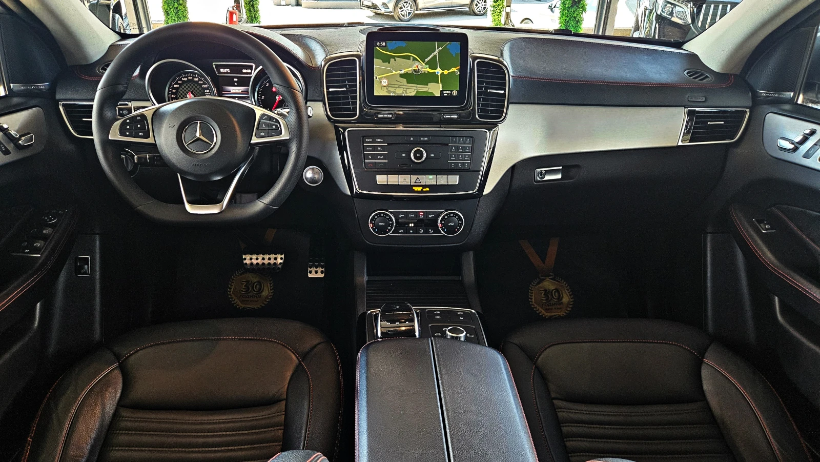 Mercedes-Benz GLE Coupe 350/6.3AMG/CAMERA/HARMAN/KARDON/CAR PLAY/AMBI/LIZI, снимка 9 - Автомобили и джипове - 55476730