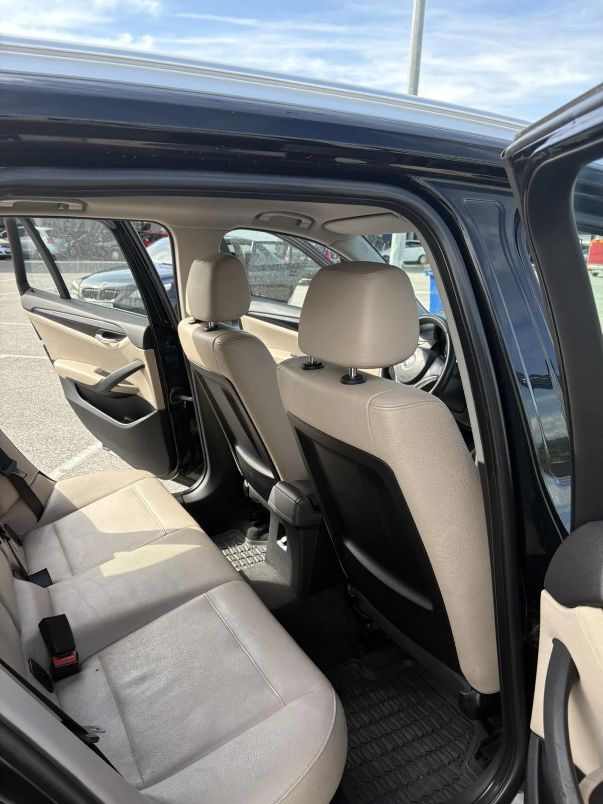 BMW X1 2.0, снимка 6 - Автомобили и джипове - 56357601