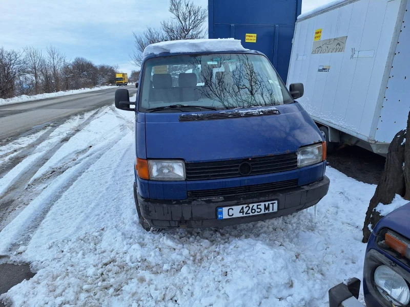 VW Transporter Т 4 БЕНЗИНОВ , снимка 1 - Бусове и автобуси - 48749177