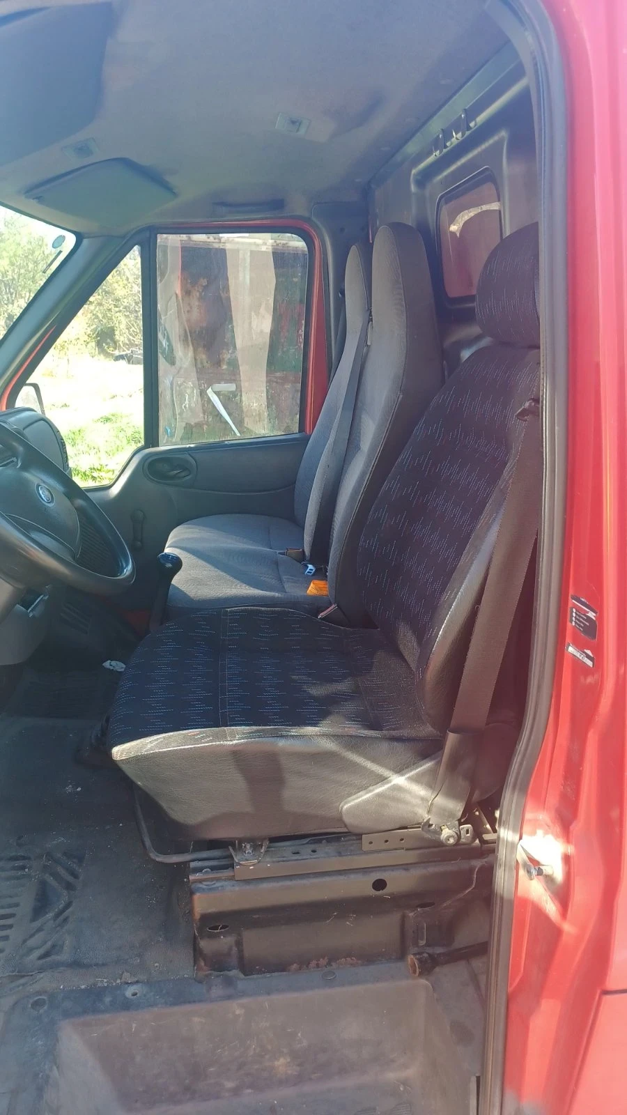 Ford Transit 2.0-ТДИ - изображение 10