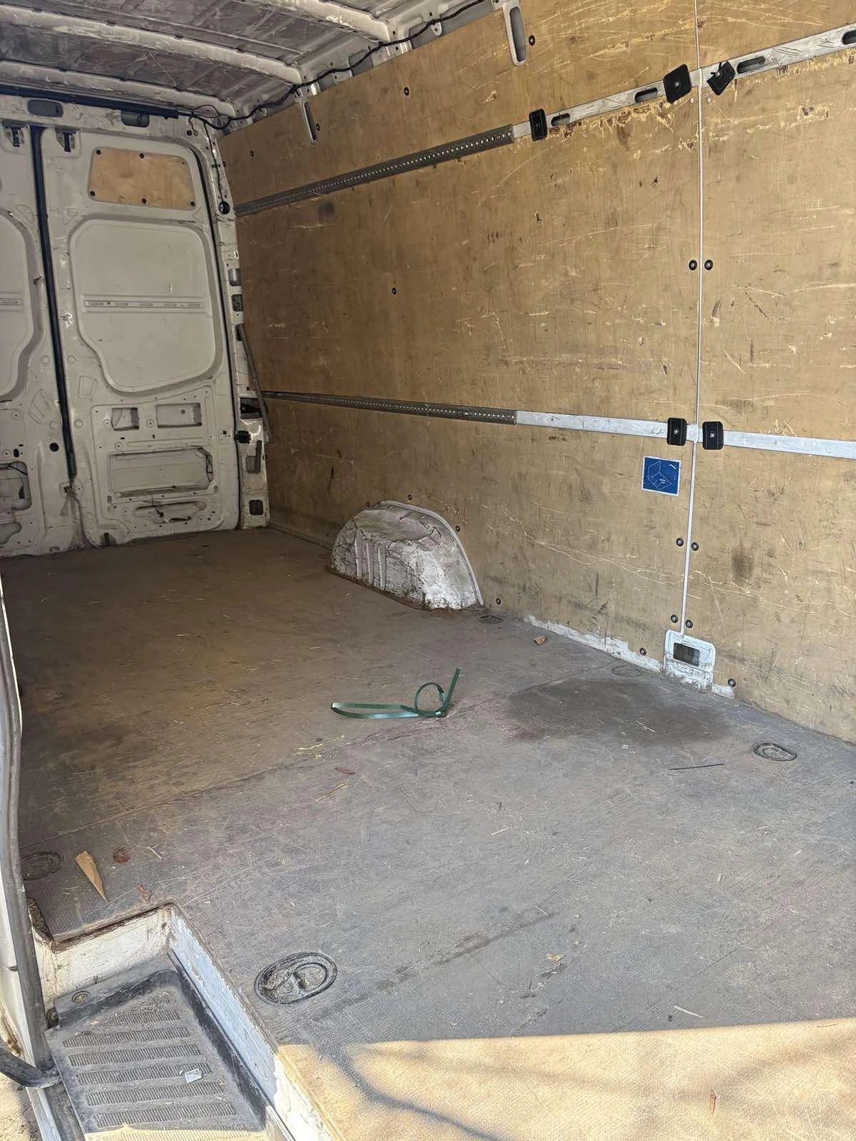 Mercedes-Benz Sprinter 316 товарен, снимка 15 - Бусове и автобуси - 54122425