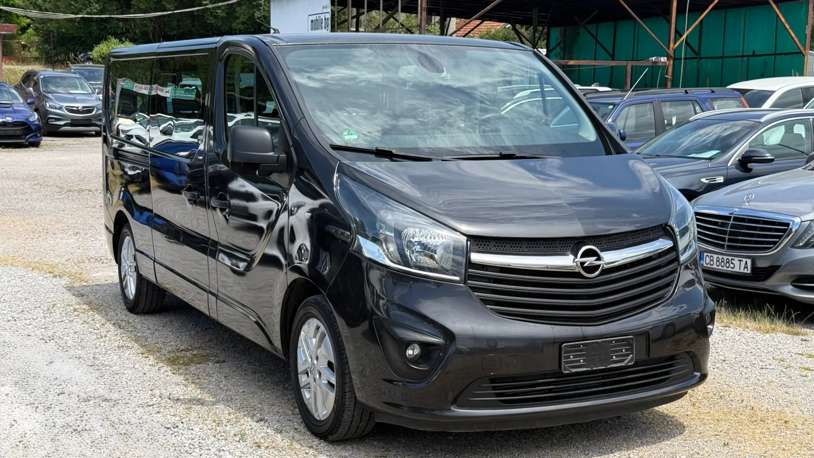 Opel Vivaro 1.6CDTi* BiTurbo* 145кс* 9МЕСТА* Клима* Euro6, снимка 3 - Бусове и автобуси - 55101807