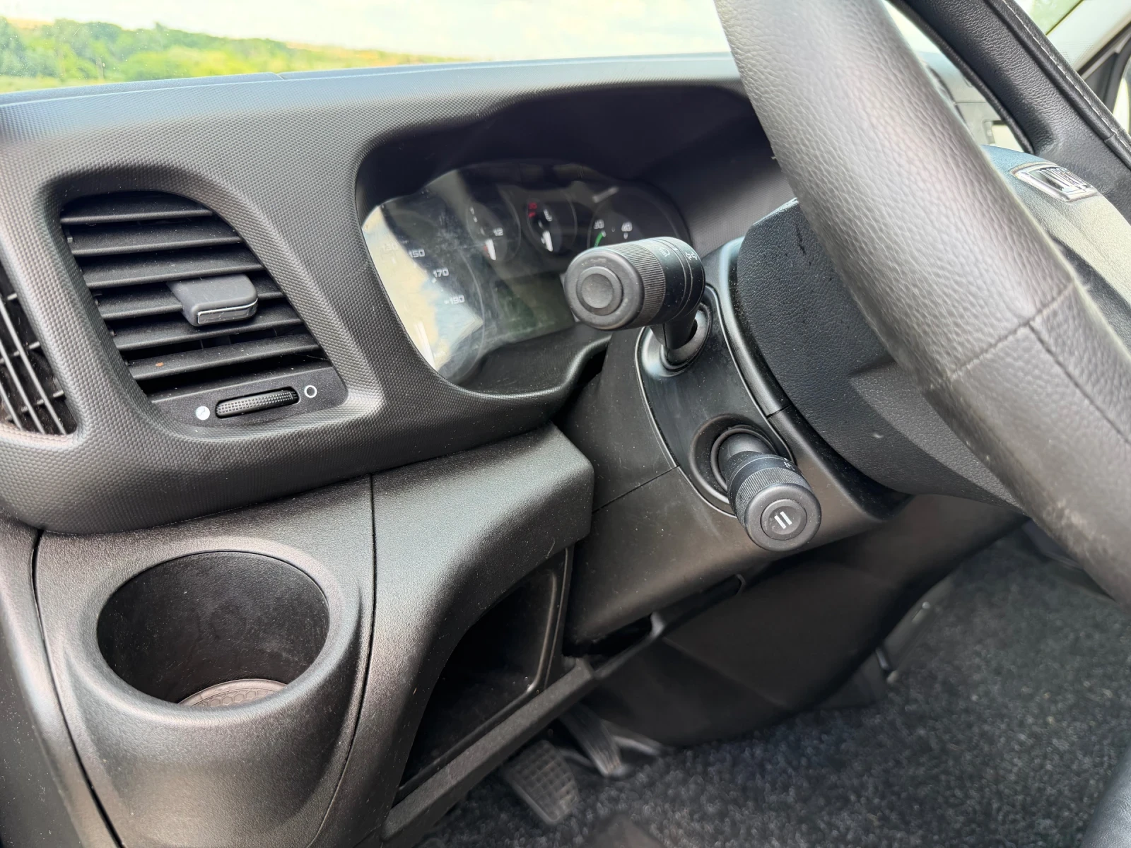 Iveco 35s15 Теглич 3500кг, снимка 11 - Бусове и автобуси - 55187120