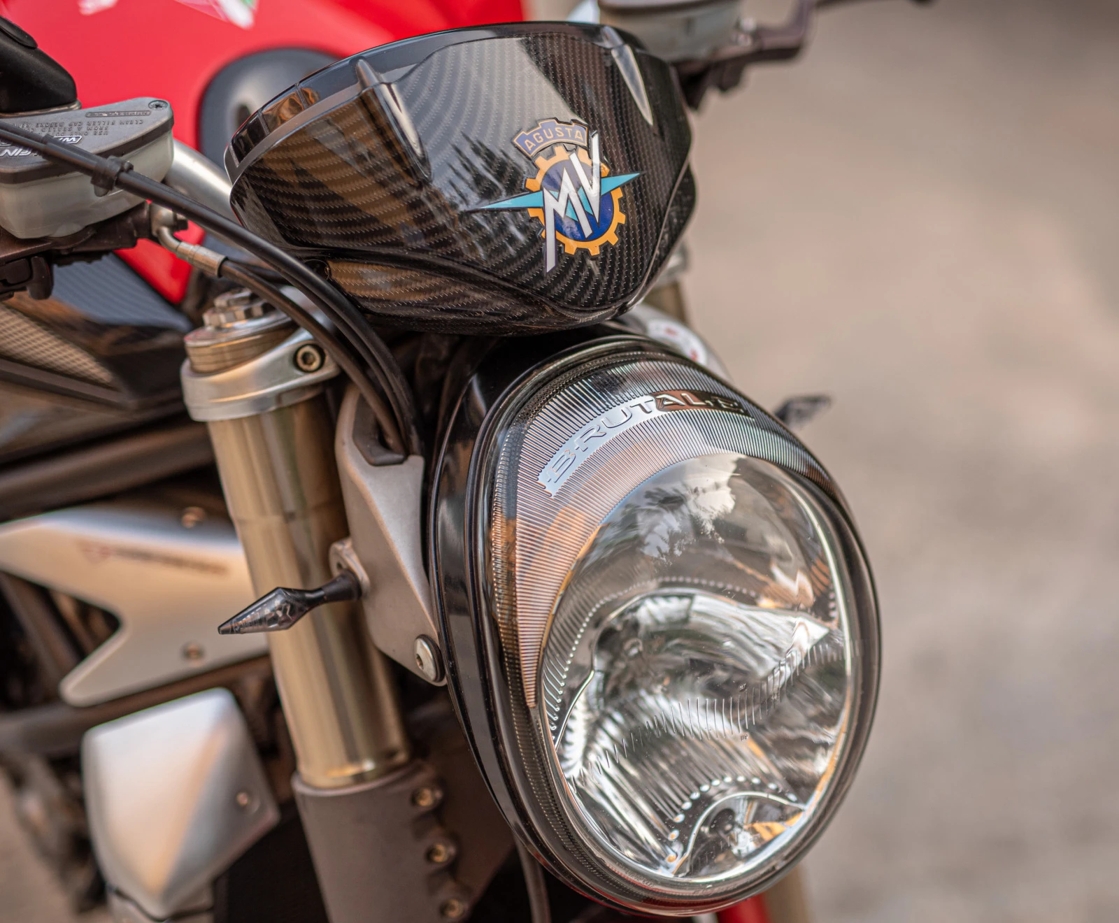 MV Agusta Brutale 989 R | Mobile.bg   12