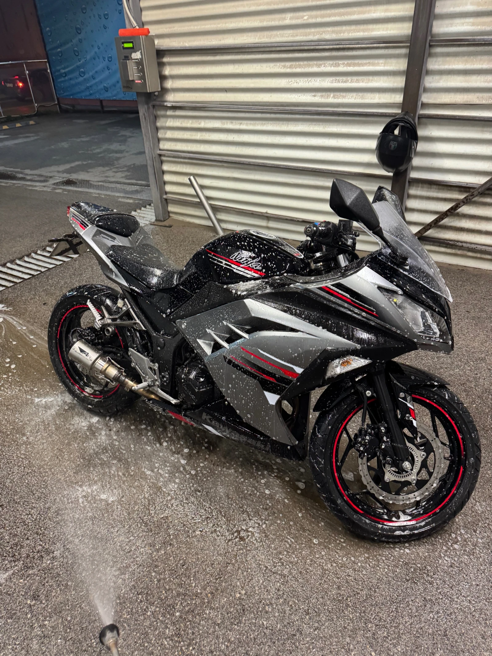 Kawasaki Ninja 300 A1 - изображение 5