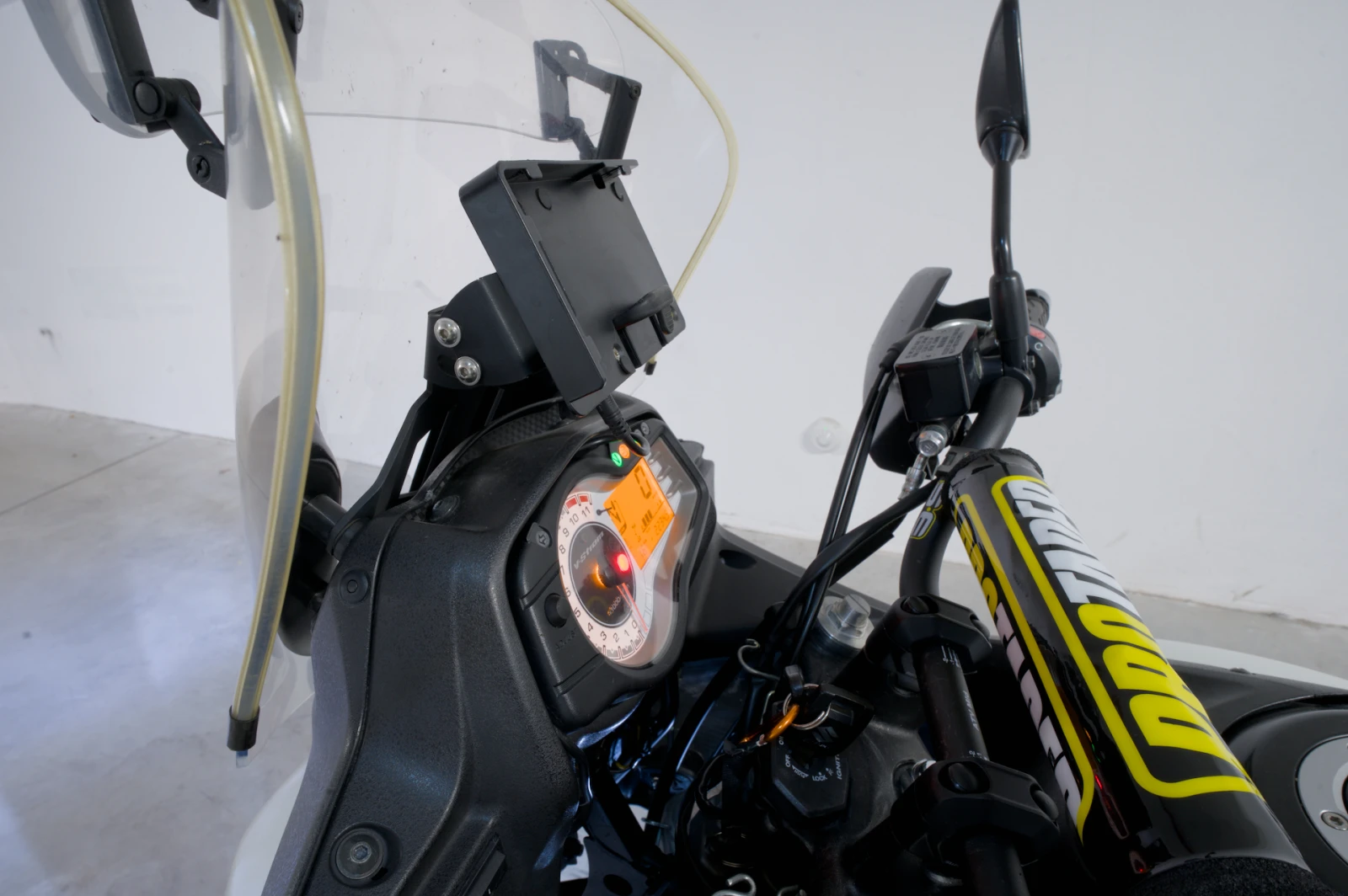 Suzuki V-strom | Mobile.bg   12