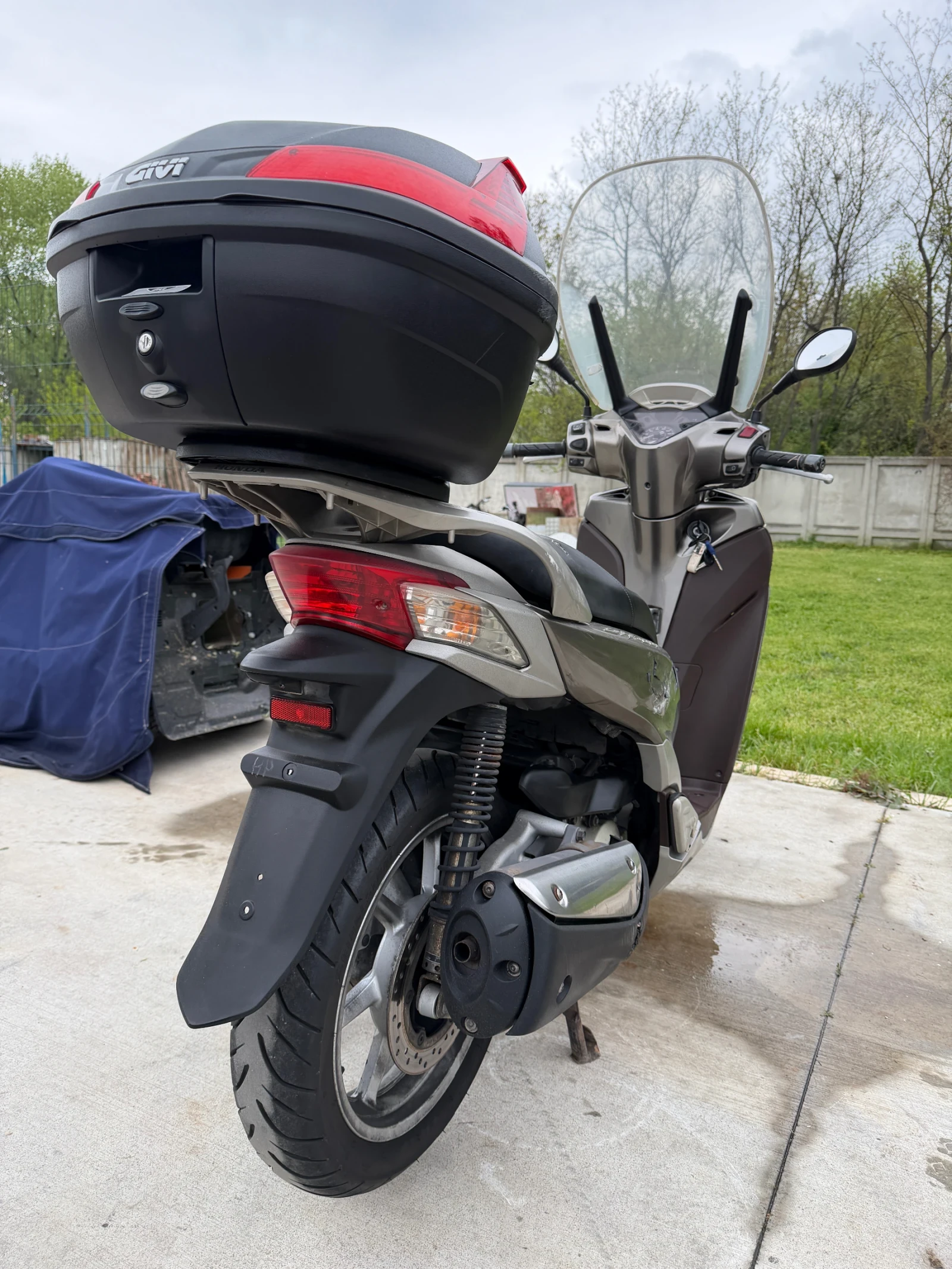 Honda Sh 300, снимка 4 - Мотоциклети и мототехника - 54454090