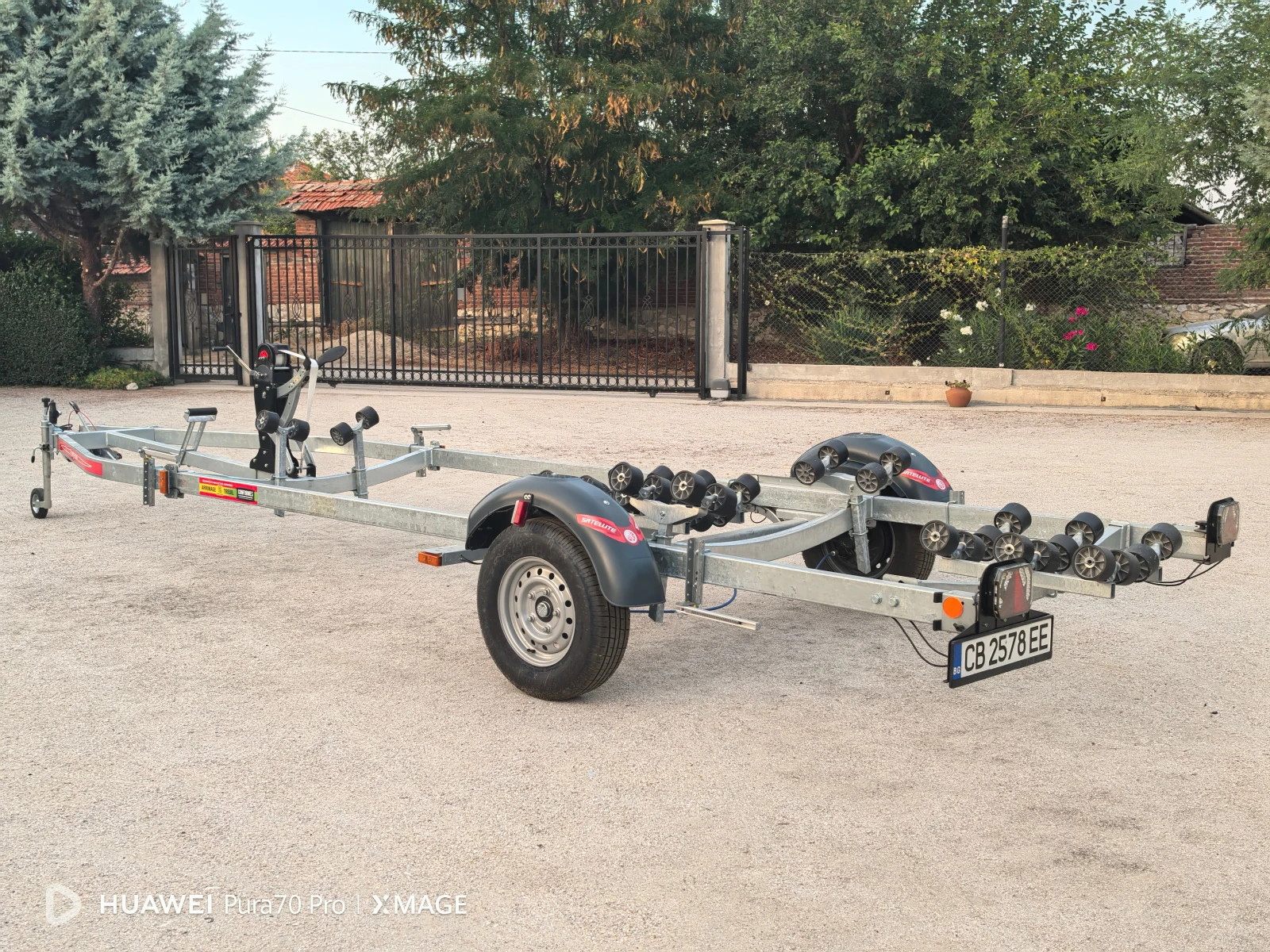   Satellite | Mobile.bg   9