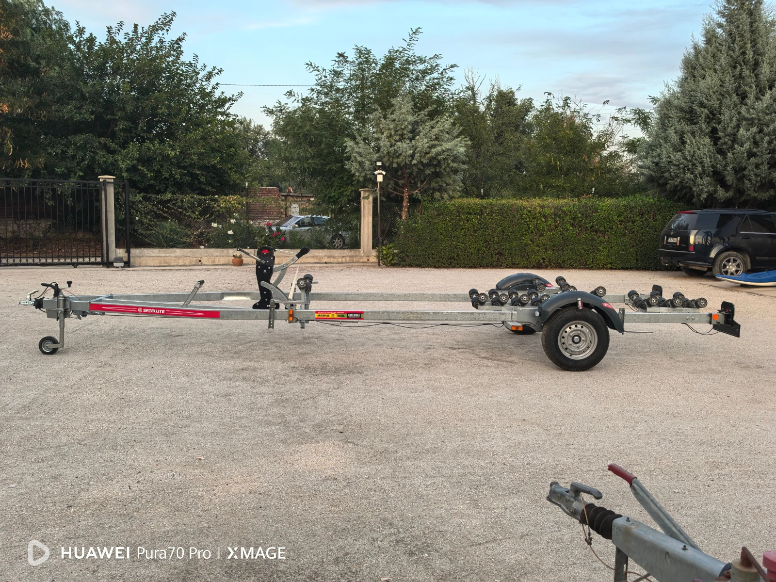   Satellite | Mobile.bg   8