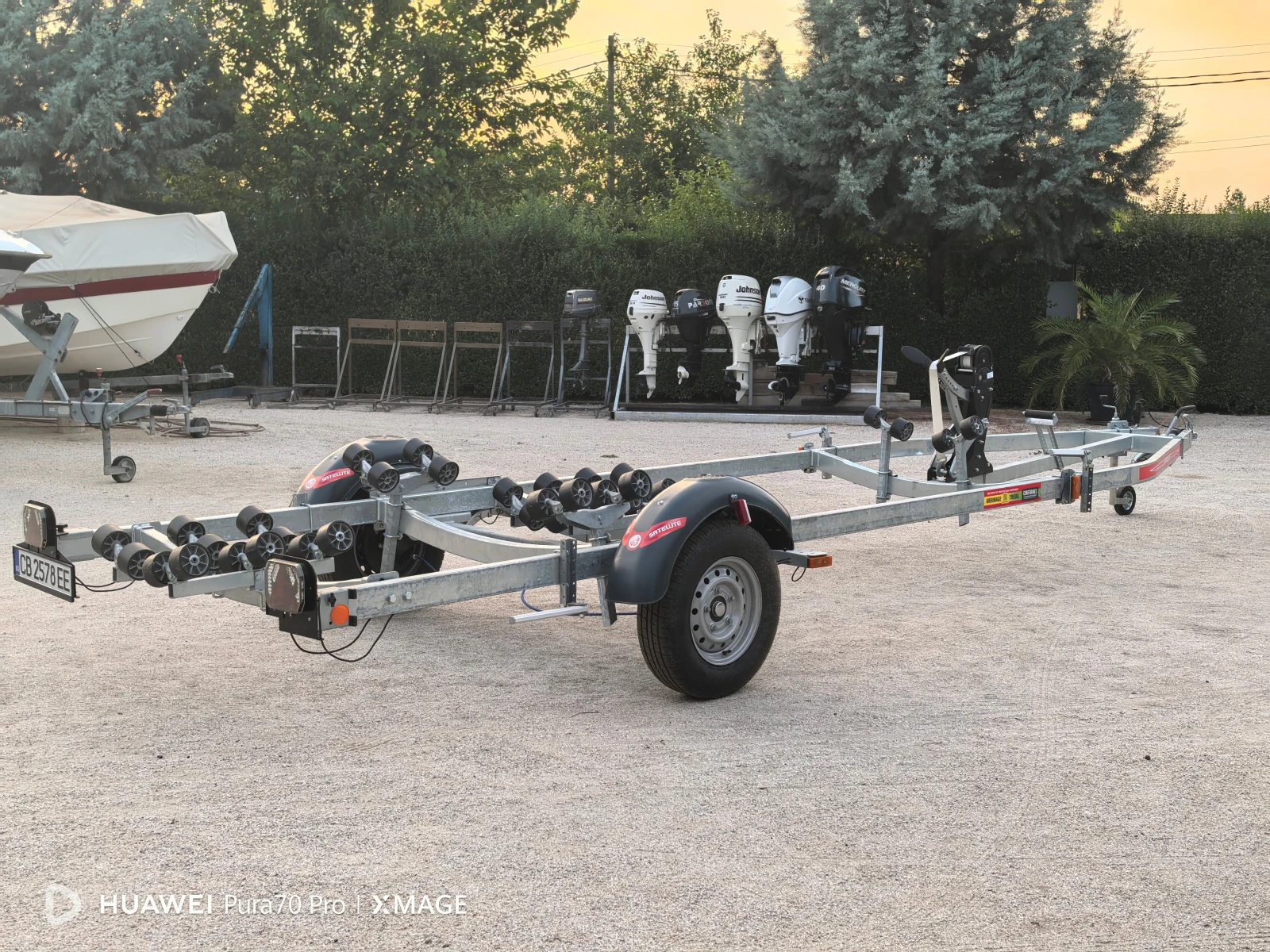   Satellite | Mobile.bg   10