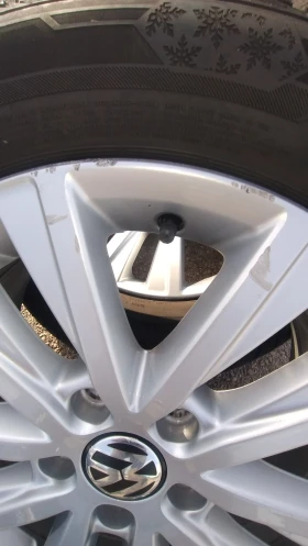 Гуми с джанти Barum 205/55R16, снимка 11 - Гуми и джанти - 52830191