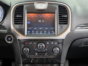 Chrysler 300c 3.6, снимка 14