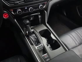 Honda Accord 1.5T Бензин, снимка 7