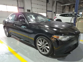 Alfa Romeo Giulia * 4DR SDN AWD * CARFAX * , снимка 2