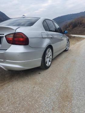 BMW 330, снимка 10 - Автомобили и джипове - 45651241
