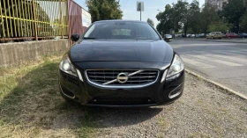 Volvo V60 2.4d 4x4 , снимка 2