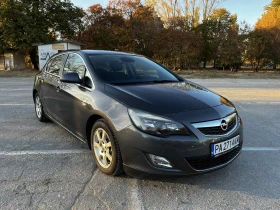 Opel Astra, снимка 1