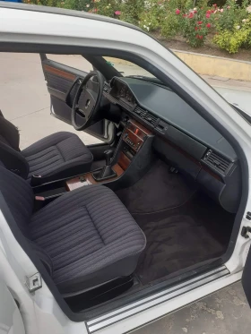 Mercedes-Benz 124 200 E | Mobile.bg    5