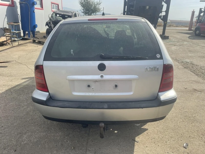 Skoda Octavia 1.9, снимка 2 - Автомобили и джипове - 42447102