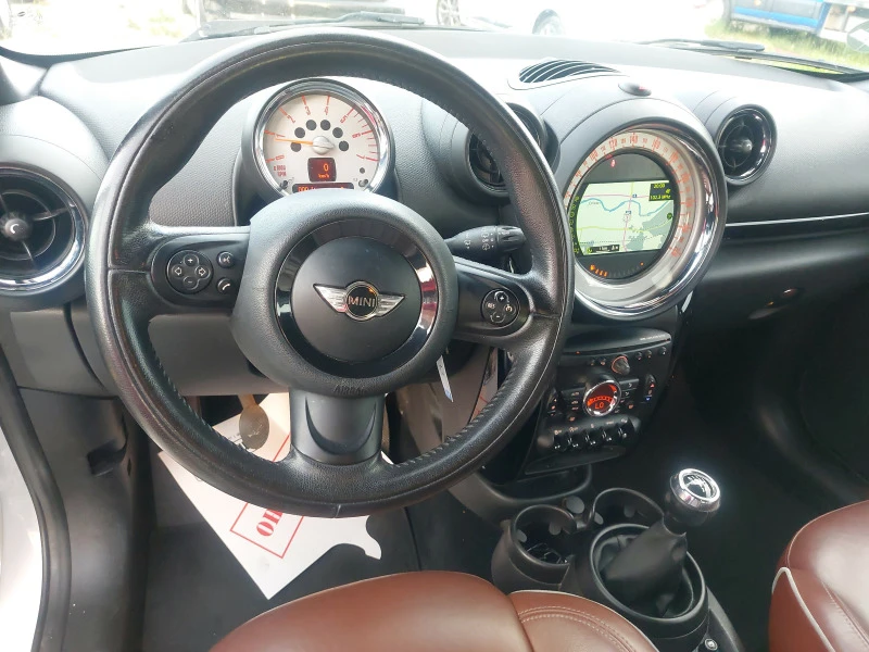 Mini Paceman 1.6D, снимка 14 - Автомобили и джипове - 45879733